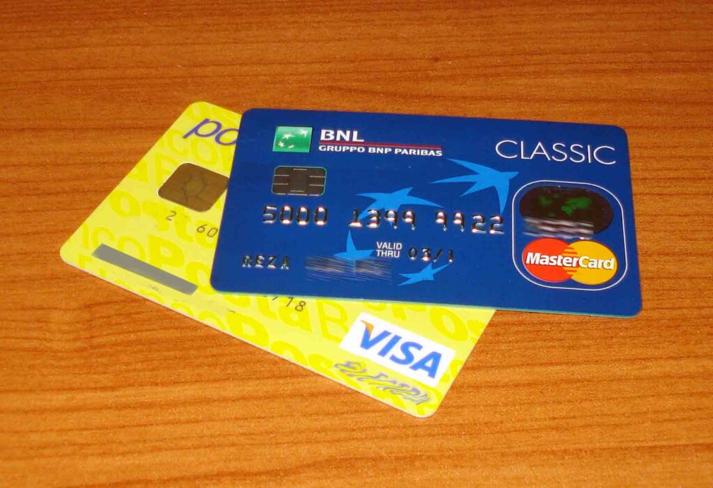 Best Credit Cards for No Credit History (First-Time Applicants)