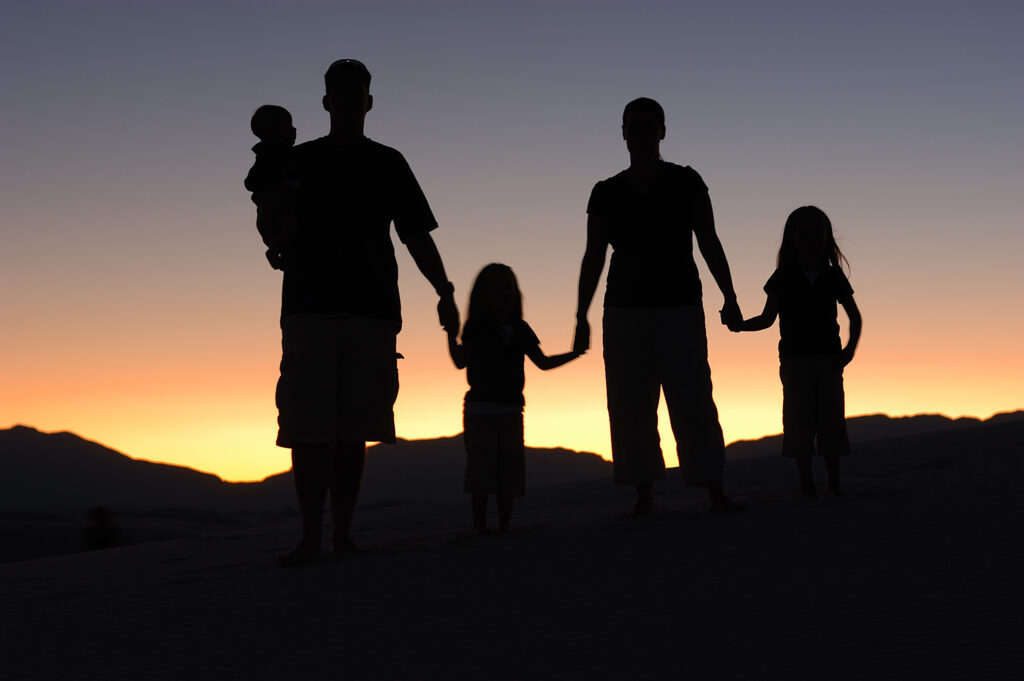 Best Credit Cards for Stay-at-Home Parents With No Income